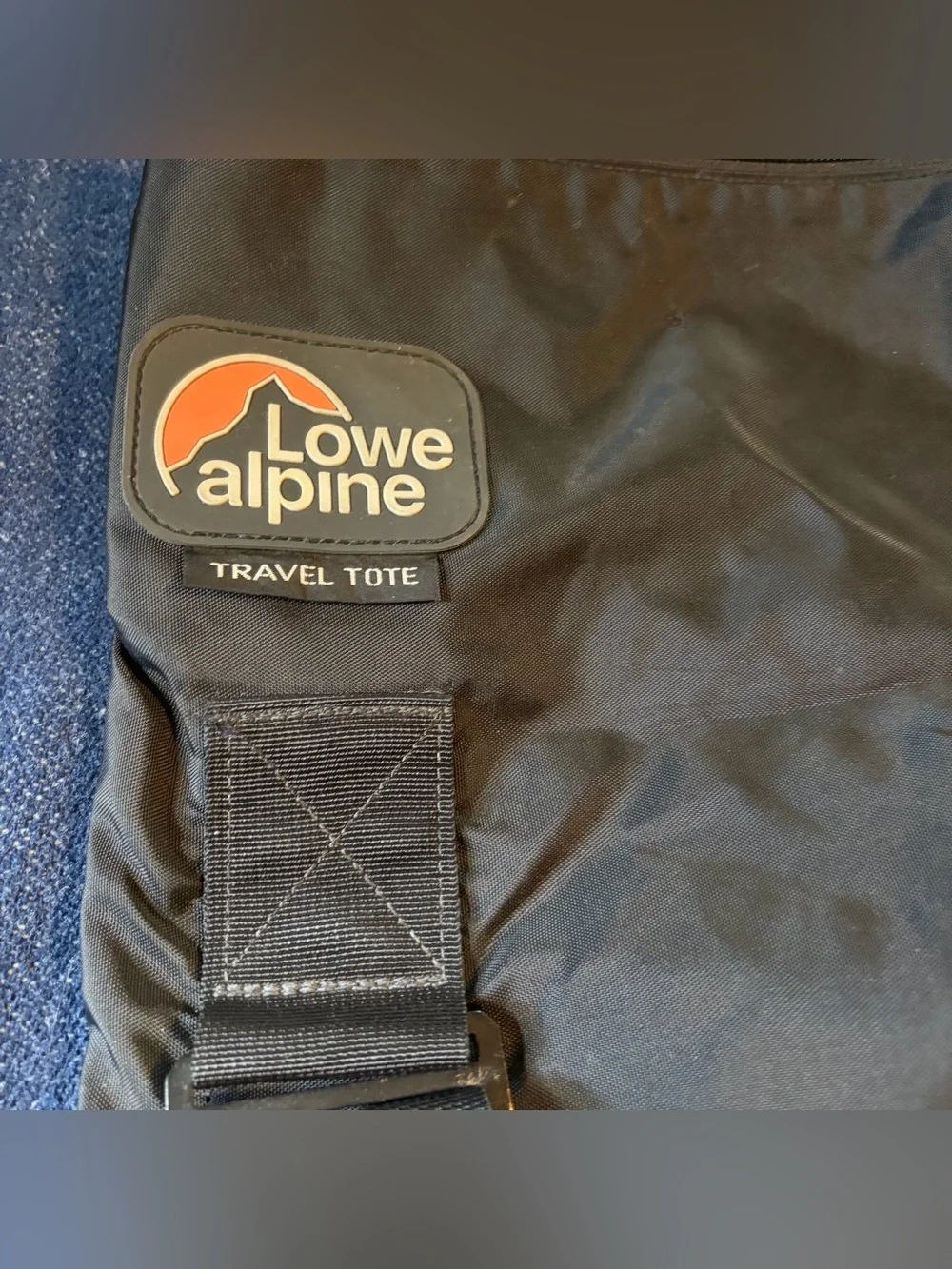 Lowe Alpine Black Backpacking Travel Tote Airline Cover Gear/Duffel Bag